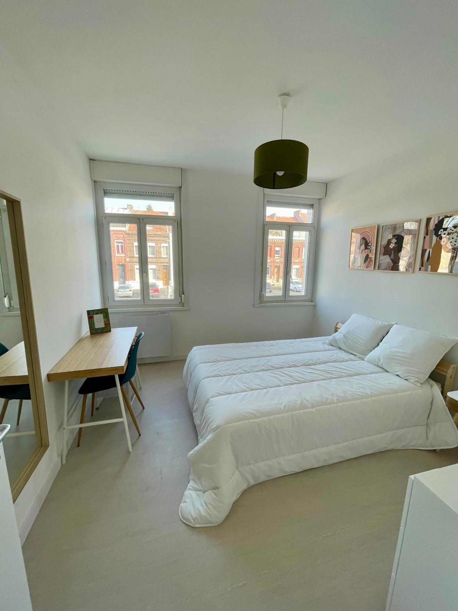 Maison Spacieuse 12pers Et 4 Sdb - Confort - Parking Gratuit Holiday home